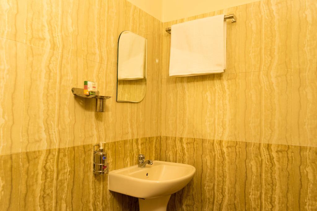 Golden Plaza Kolkata
